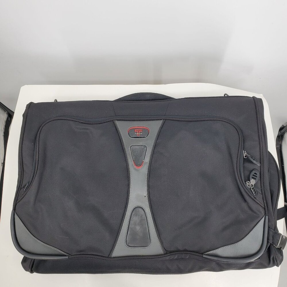 Tumi Tech Black Fold Carry On Nylon Men's‎ Travel Flying Clothing Garment Bag